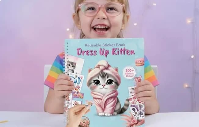 Girls aged 4 to 7 making things together